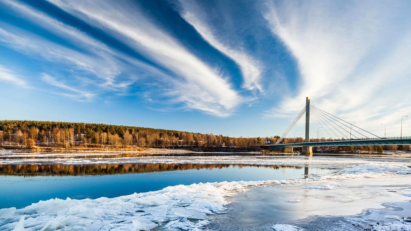 Rovaniemi Ice Break and Early Spring in Lapland
