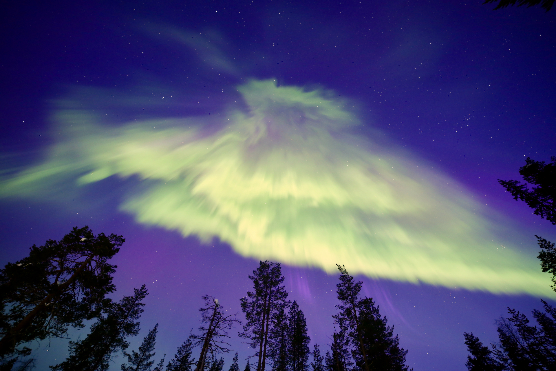 Intense Northern Lights in Lapland